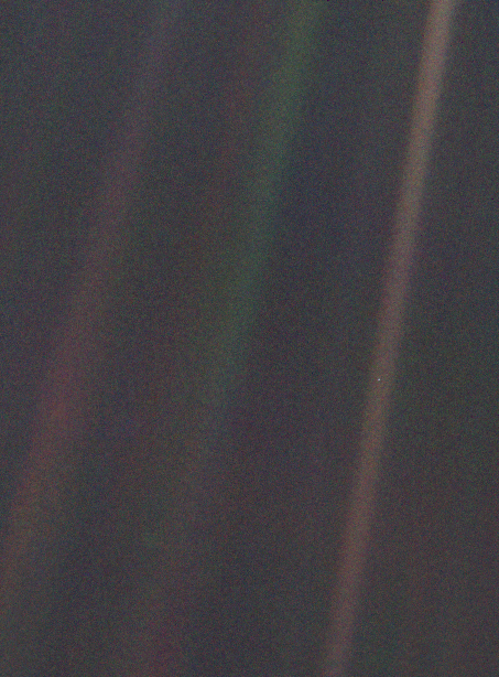 Pale Blue Dot 1990 - Voyager 1